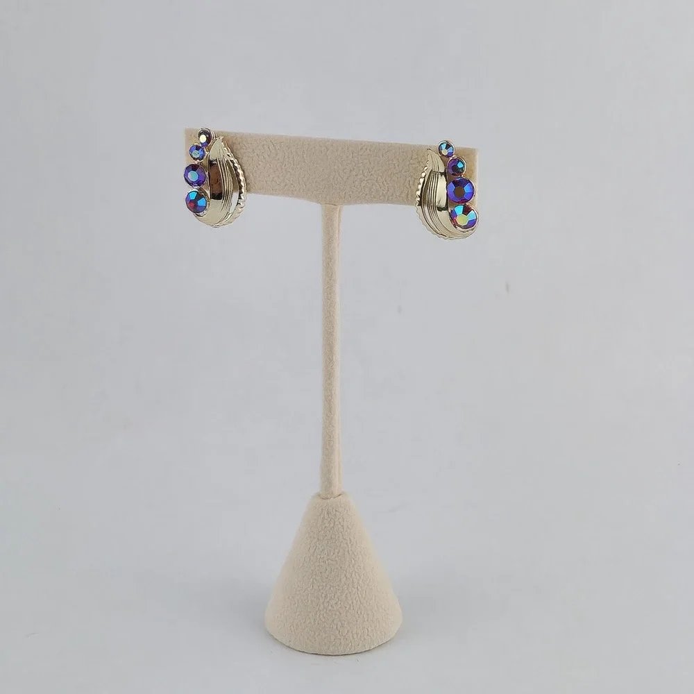 Vintage STAR Aurora Borealis Rhinestone Clip On Earrings Gold Tone Iridescent